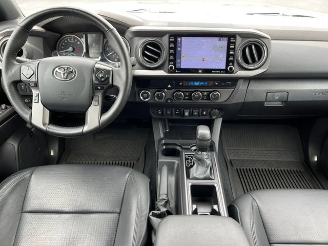 Used 2023 Toyota Tacoma TRD Off-Road w/ TRD Premium Off Road Package AWD/4WD image 3