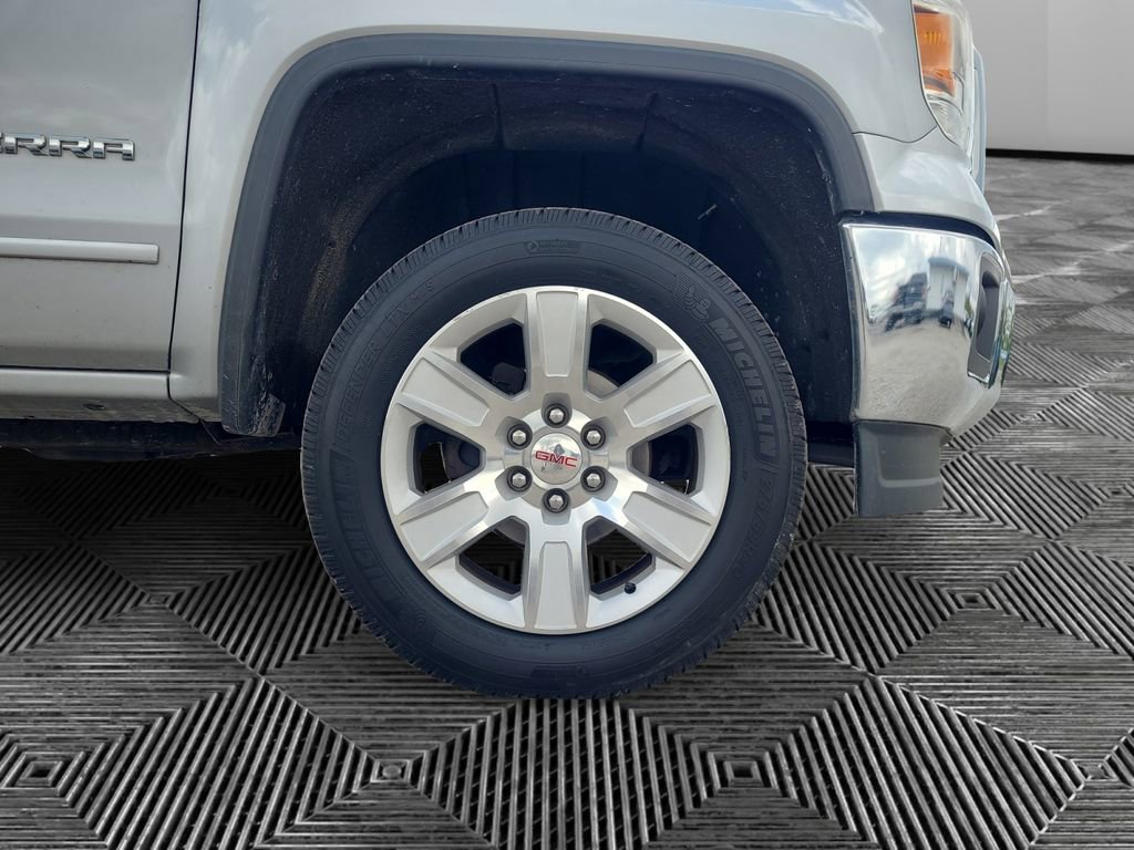 Used 2015 GMC Sierra 1500 SLE w/ SLE Value Package AWD/4WD image 16