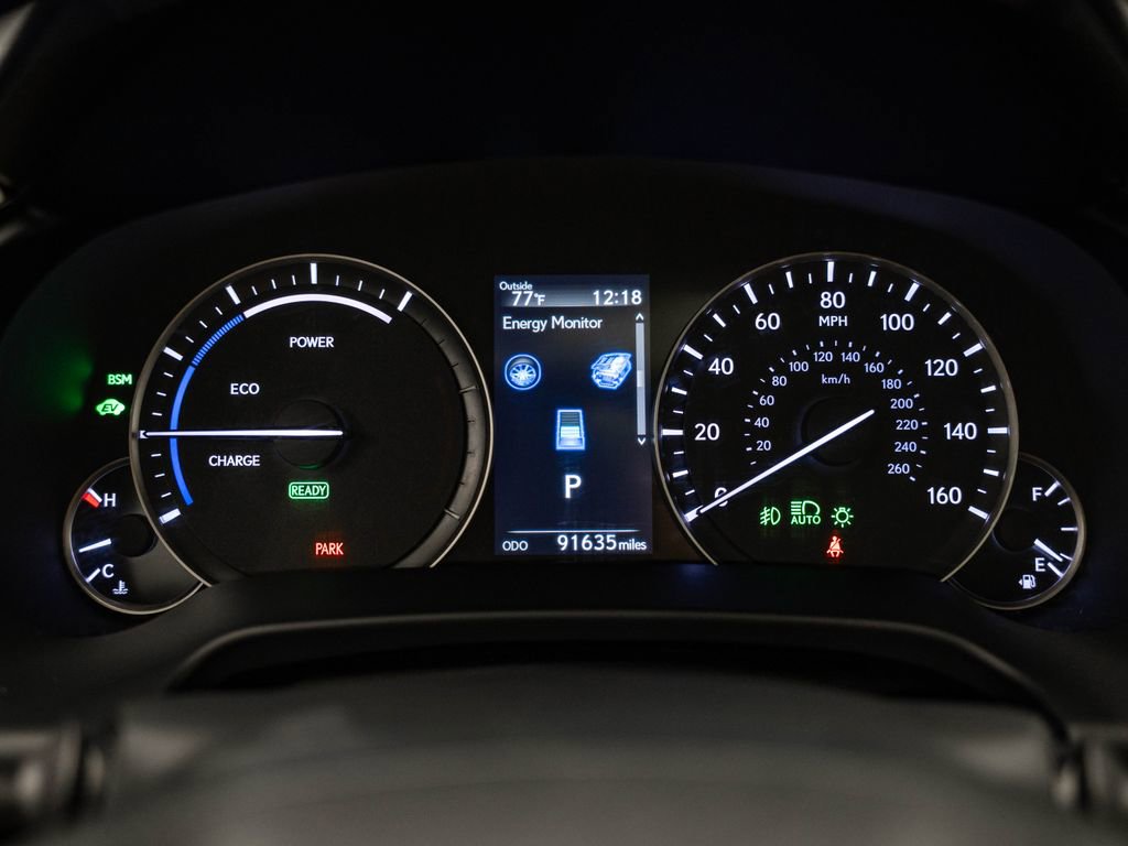 Used 2022 Lexus RX 450hL Luxury w/ Cold Area Package (CT) image 32