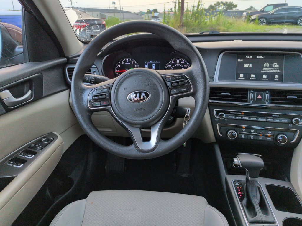 Used 2018 Kia Optima LX w/ Convenience Package FWD image 14