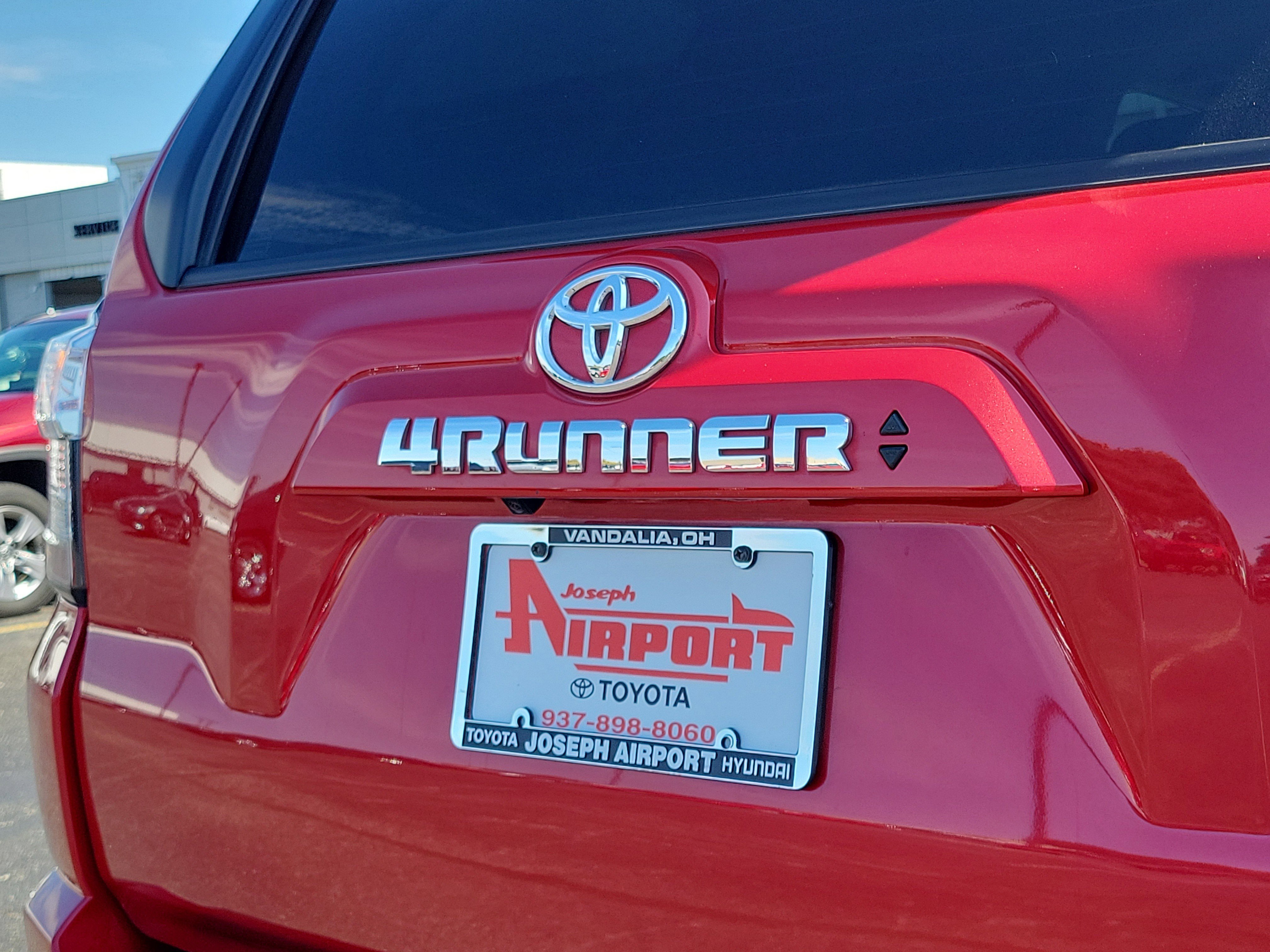 Used 2023 Toyota 4Runner SR5 image 7