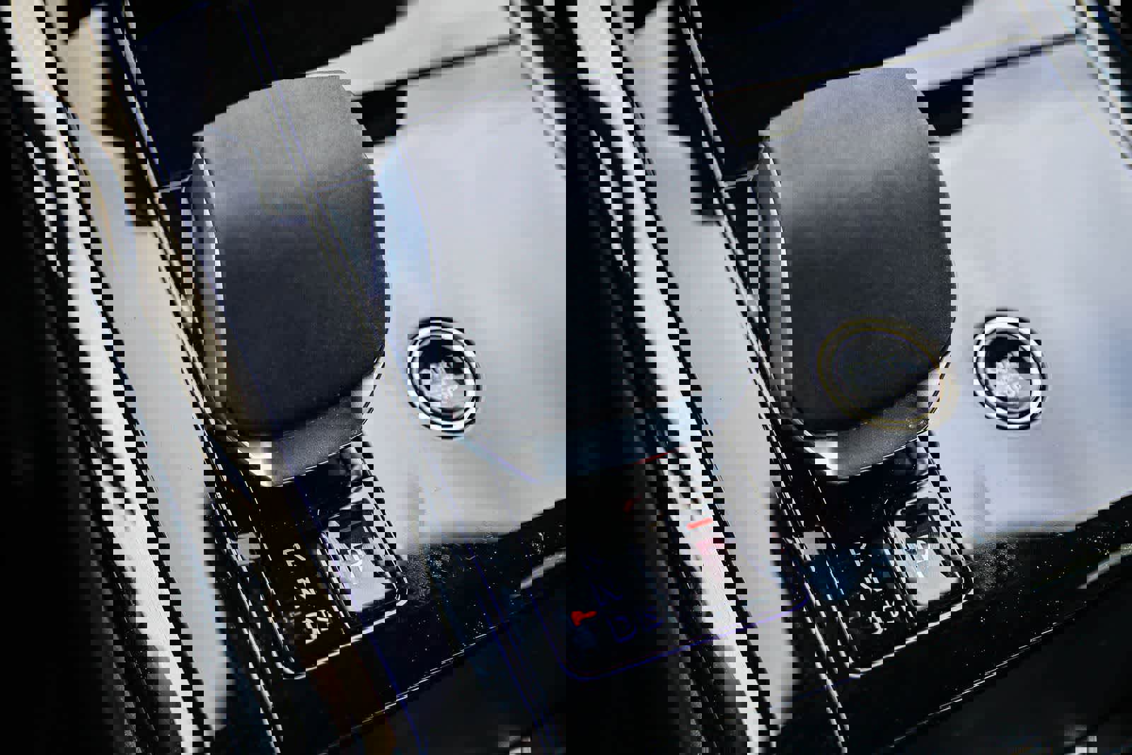 Used 2025 Land Rover Range Rover Sport image 22