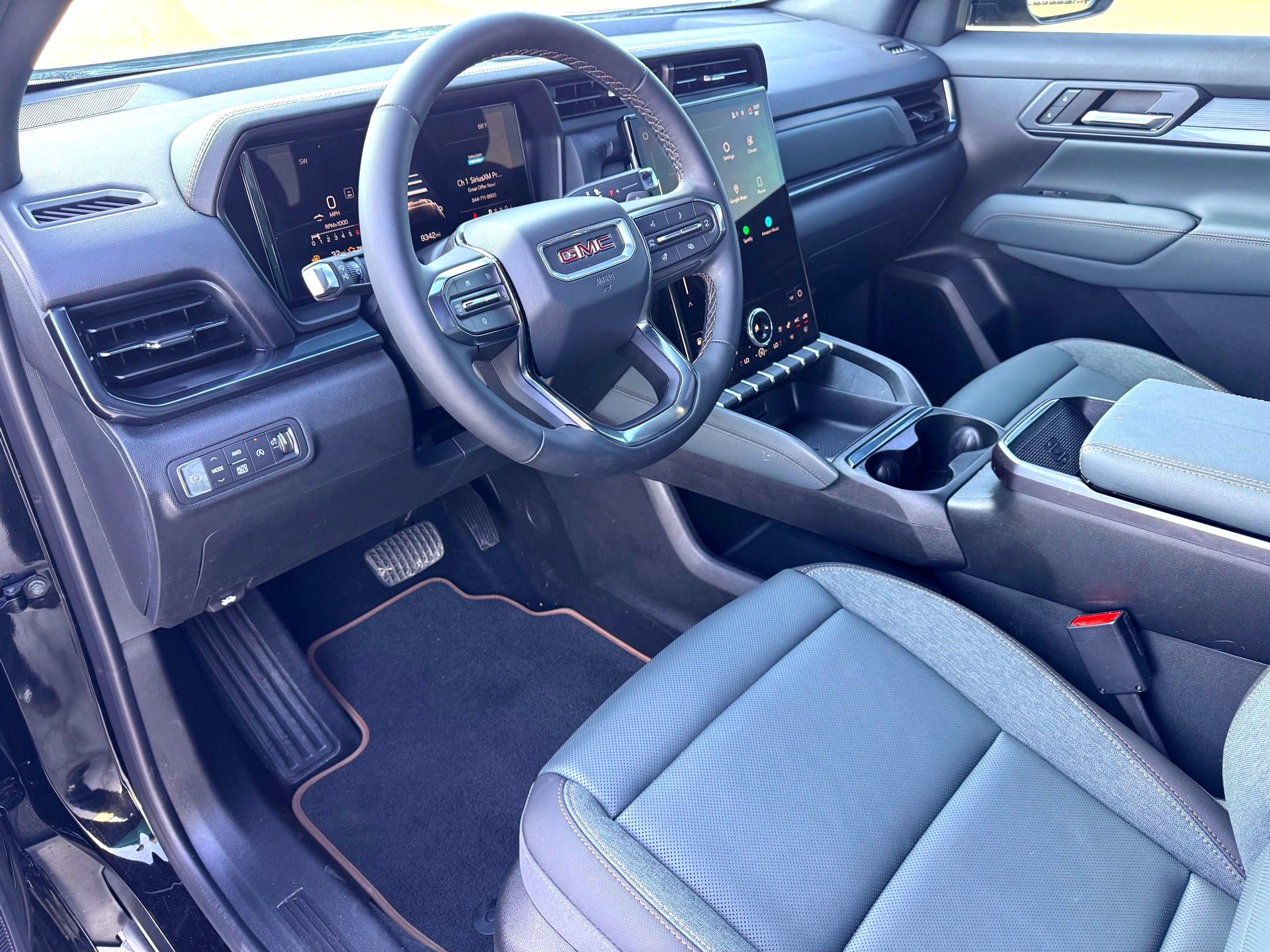 Used 2026 GMC Terrain AT4 w/ Convenience Package III image 12