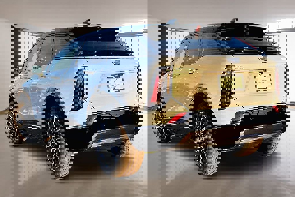 New 2026 Cadillac Optiq Sport 2 image 3