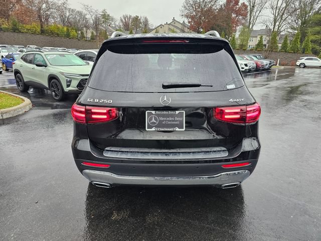 New 2026 Mercedes-Benz GLB 250 4MATIC image 8