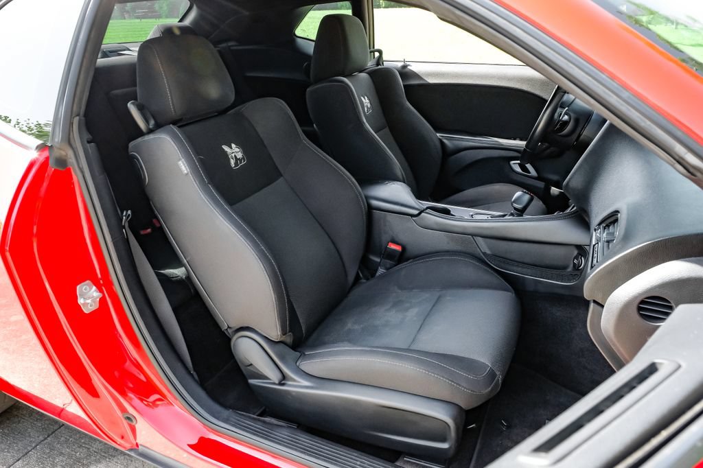 Used 2016 Dodge Challenger R/T Scat Pack RWD image 35