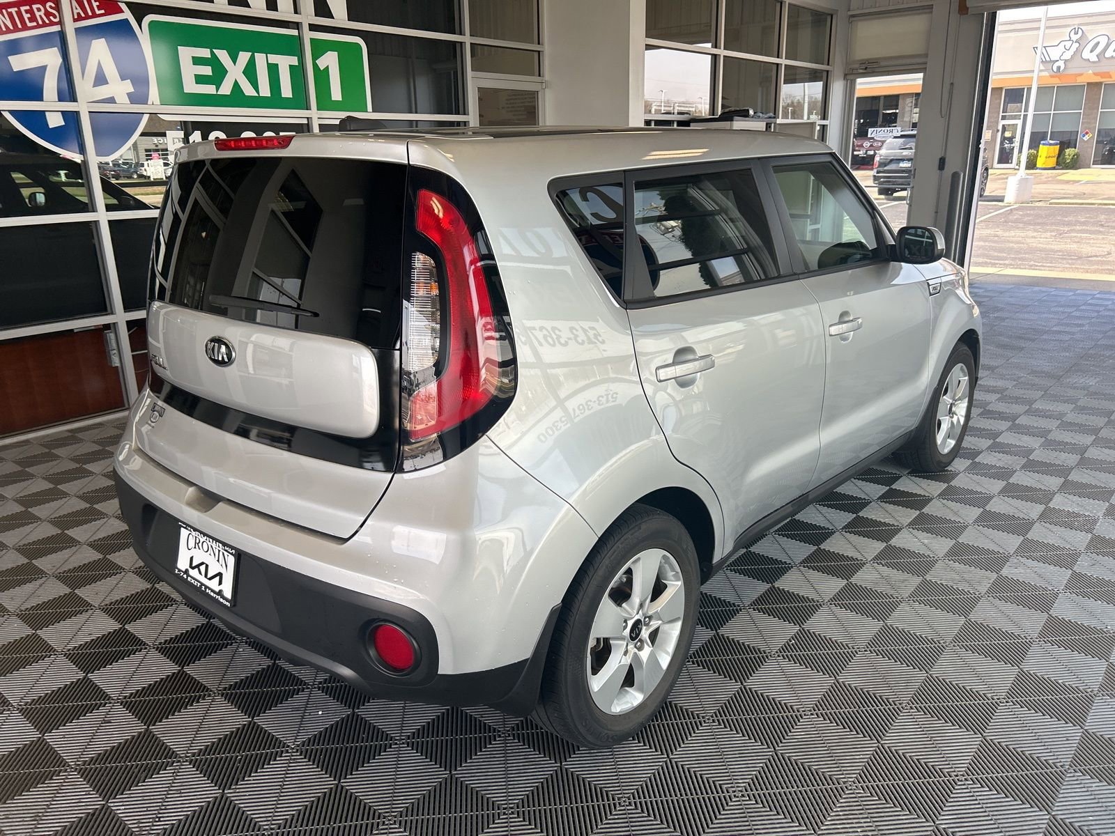 Used 2018 Kia Soul FWD image 6