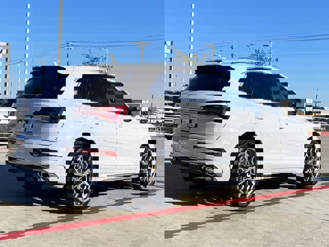 Used 2022 Audi SQ5 Premium w/ Convenience Package image 8