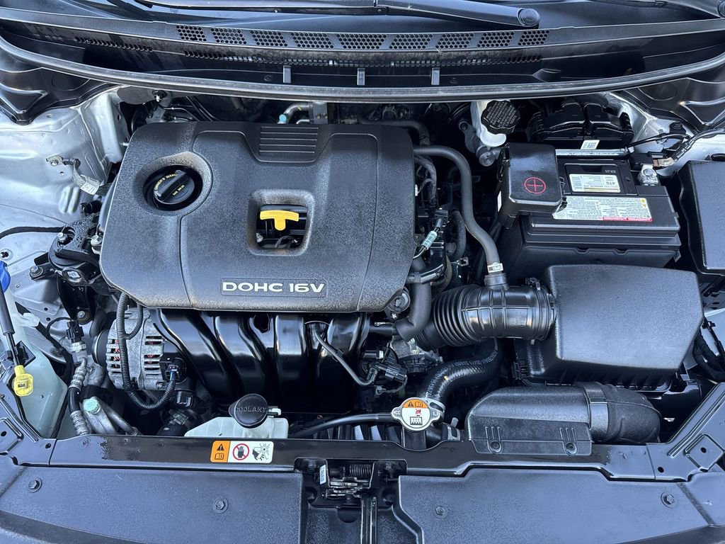 Used 2017 Kia Forte LX image 23