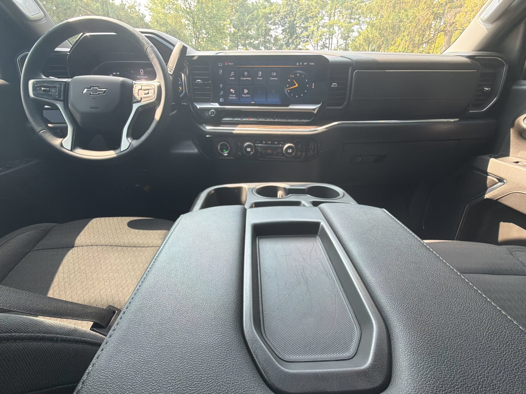 Used 2024 Chevrolet Silverado 1500 RST AWD/4WD image 17