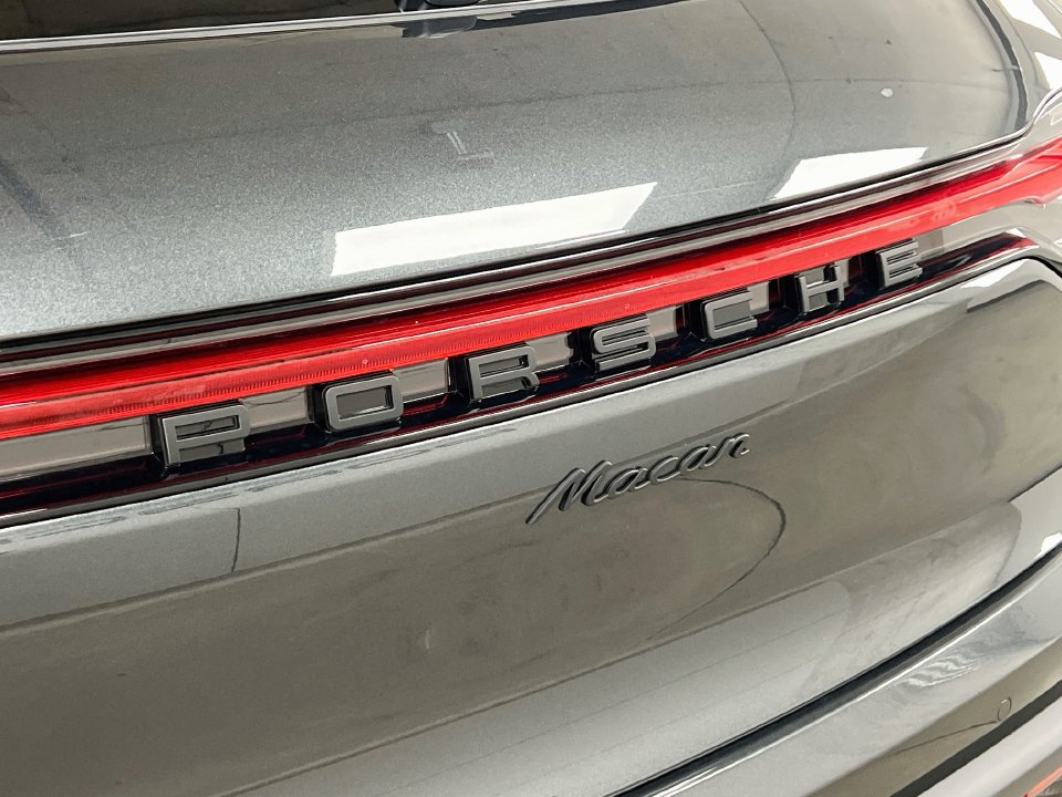 New 2026 Porsche Macan AWD/4WD image 34
