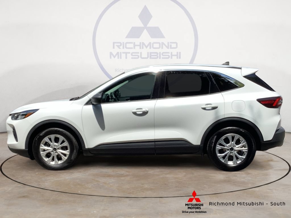 Used 2023 Ford Escape Active FWD image 6