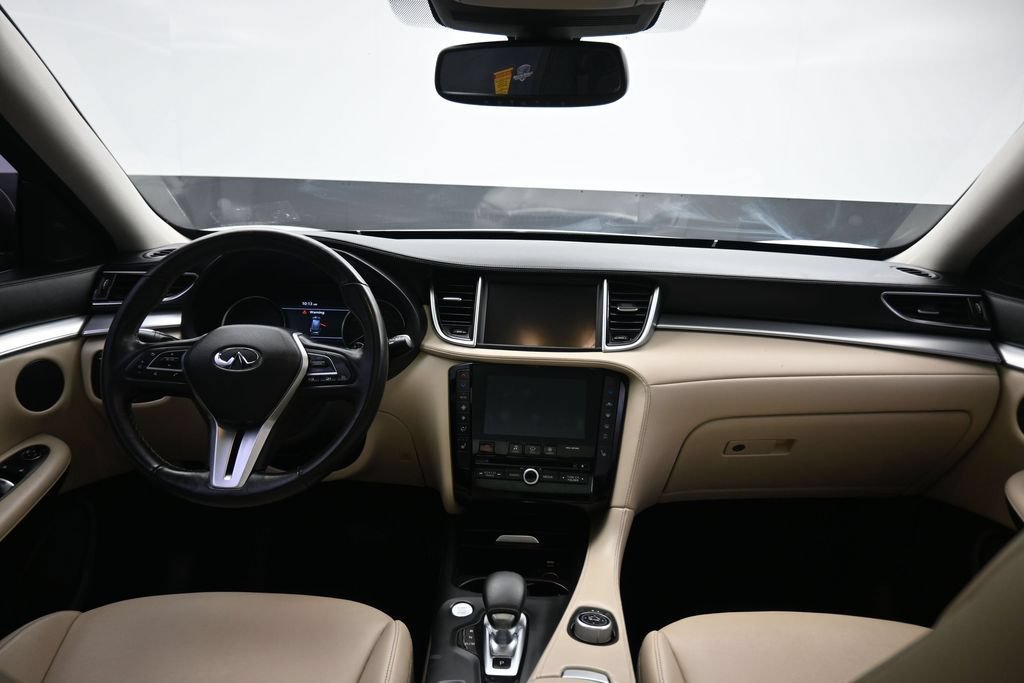 Used 2019 INFINITI QX50 Luxe w/ Navigation Package FWD image 35