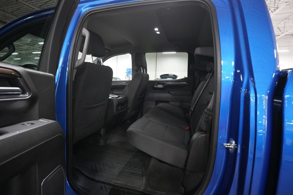 Used 2023 Chevrolet Silverado 1500 LT Trail Boss w/ Convenience Package II AWD/4WD image 15
