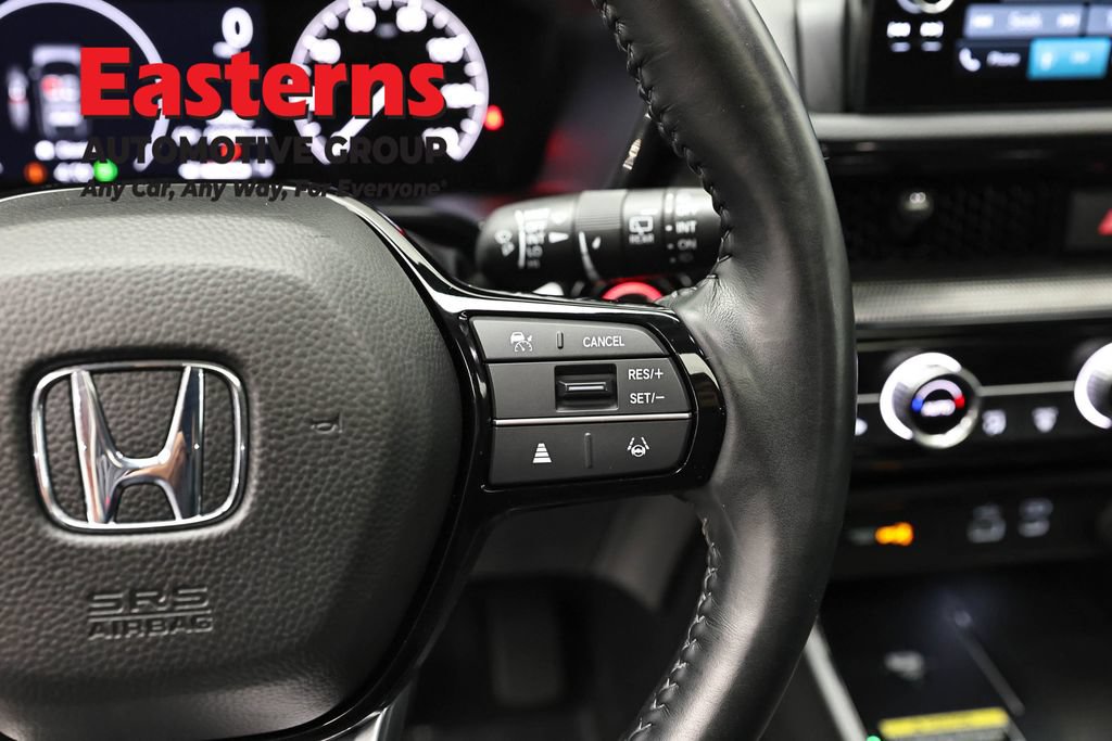 Used 2025 Honda CR-V EX-L image 16