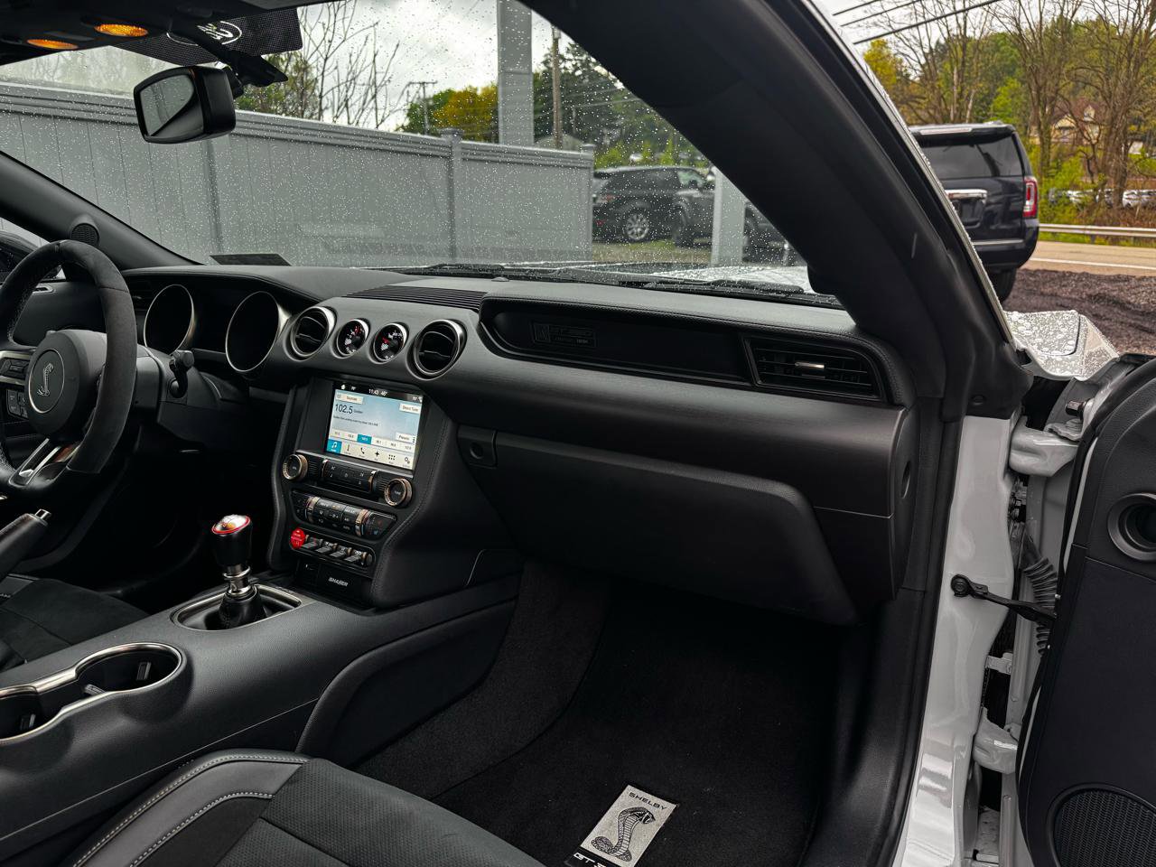 Used 2017 Ford Mustang Shelby GT350 RWD image 23