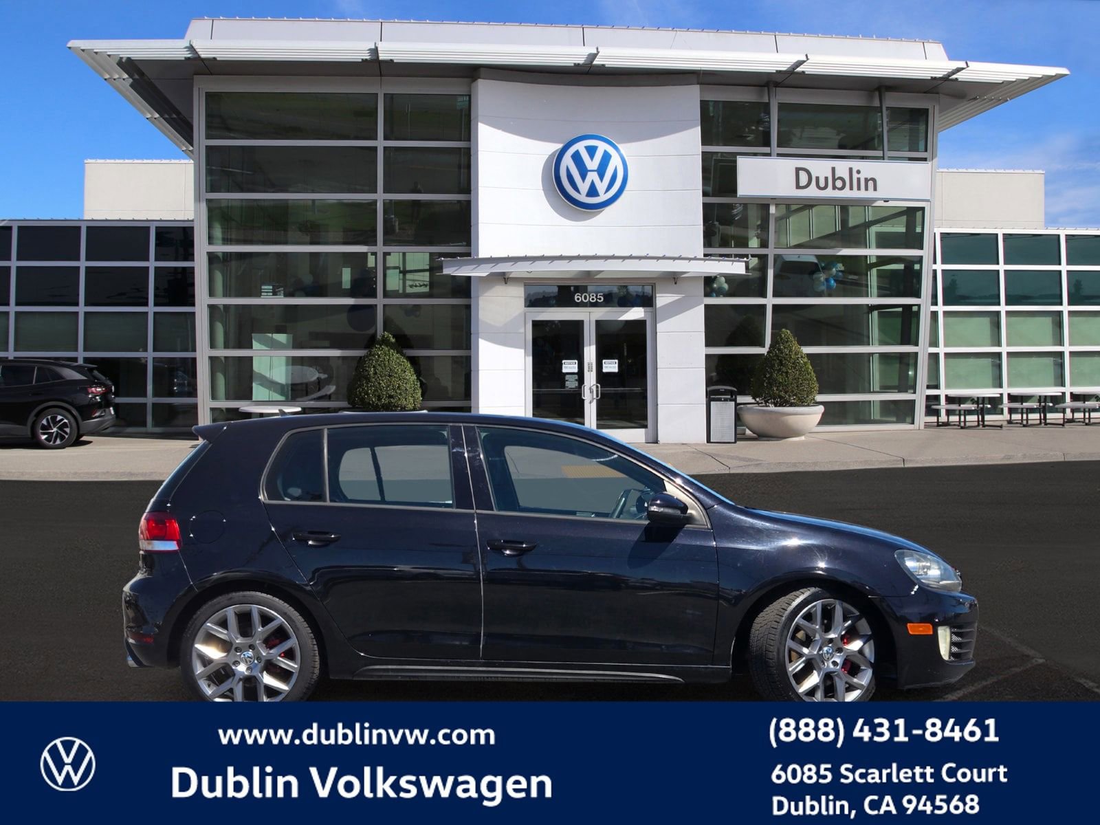 Used 2013 Volkswagen GTI Wolfsburg Edition FWD image 3