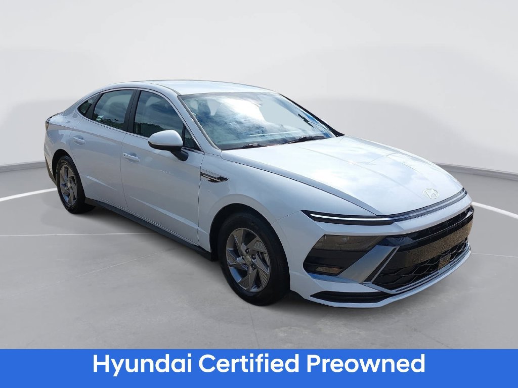 Used 2026 Hyundai Sonata SE FWD image 3