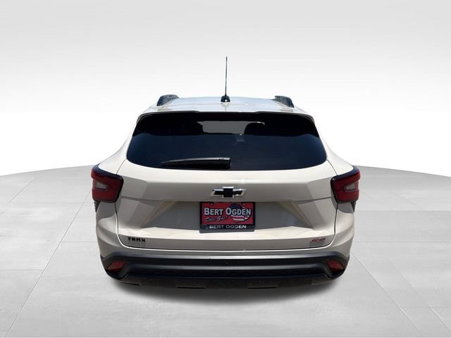 Used 2026 Chevrolet Trax RS w/ Driver Confidence Package FWD image 6