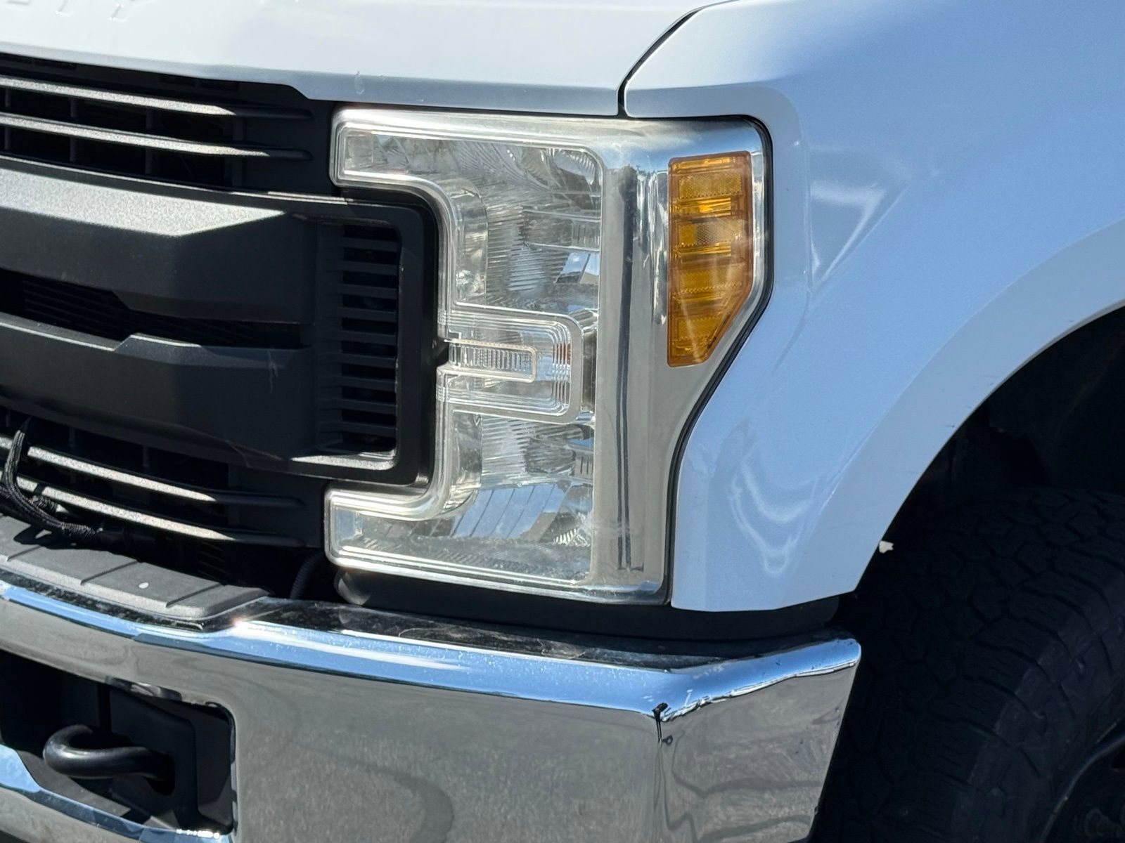 Used 2017 Ford F250 XL w/ Power Equipment Group image 9