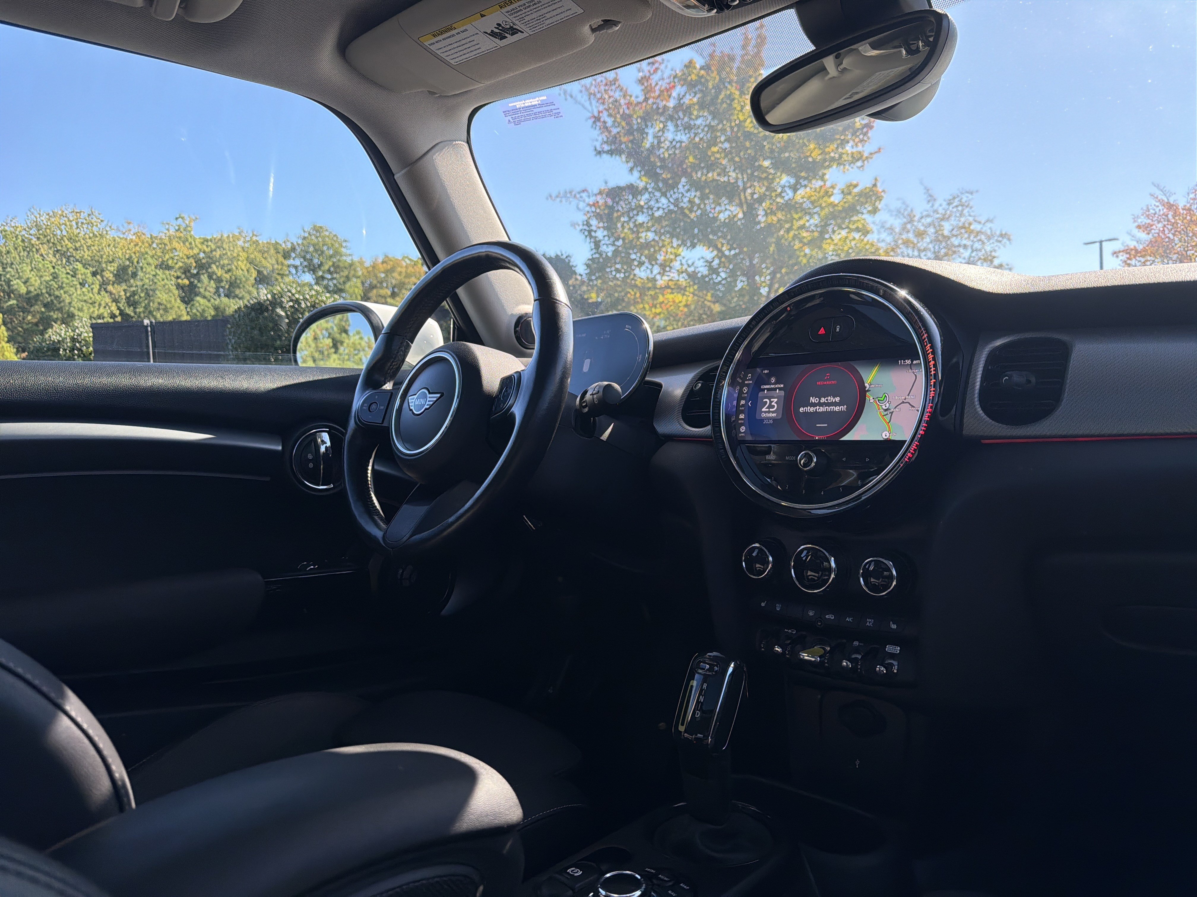 Used 2024 MINI Cooper SE FWD image 6