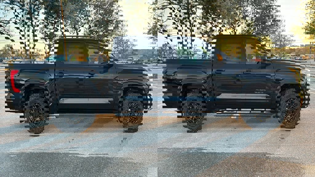 New 2026 Toyota Tundra SR5 image 10