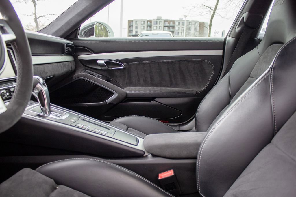 Used 2015 Porsche 911 GT3 RWD image 17