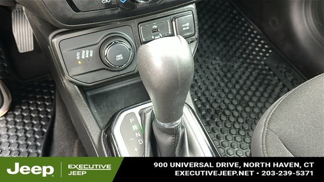 Certified 2022 Jeep Renegade Altitude w/ Convenience Group image 17