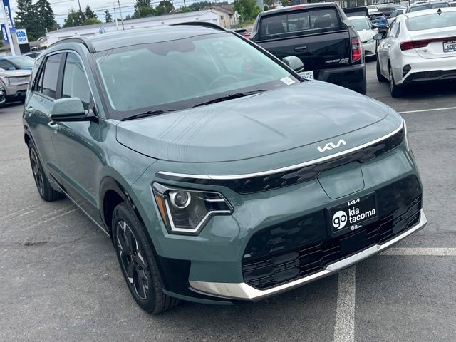 Certified 2025 Kia Niro Wind w/ Wind Preserve Package FWD image 5