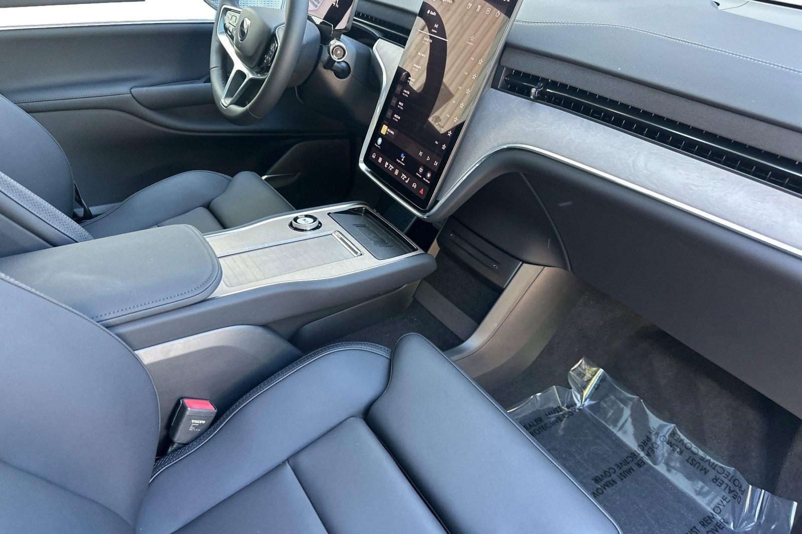 New 2025 Volvo EX90 Ultra image 19