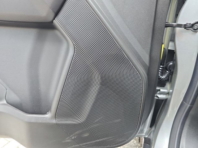 New 2026 GMC Canyon Elevation w/ Convenience Package image 19