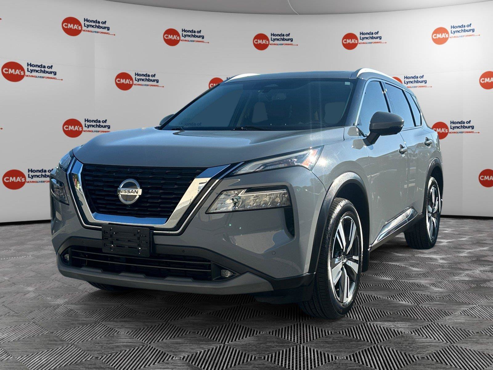 Used 2021 Nissan Rogue SL w/ Premium Package