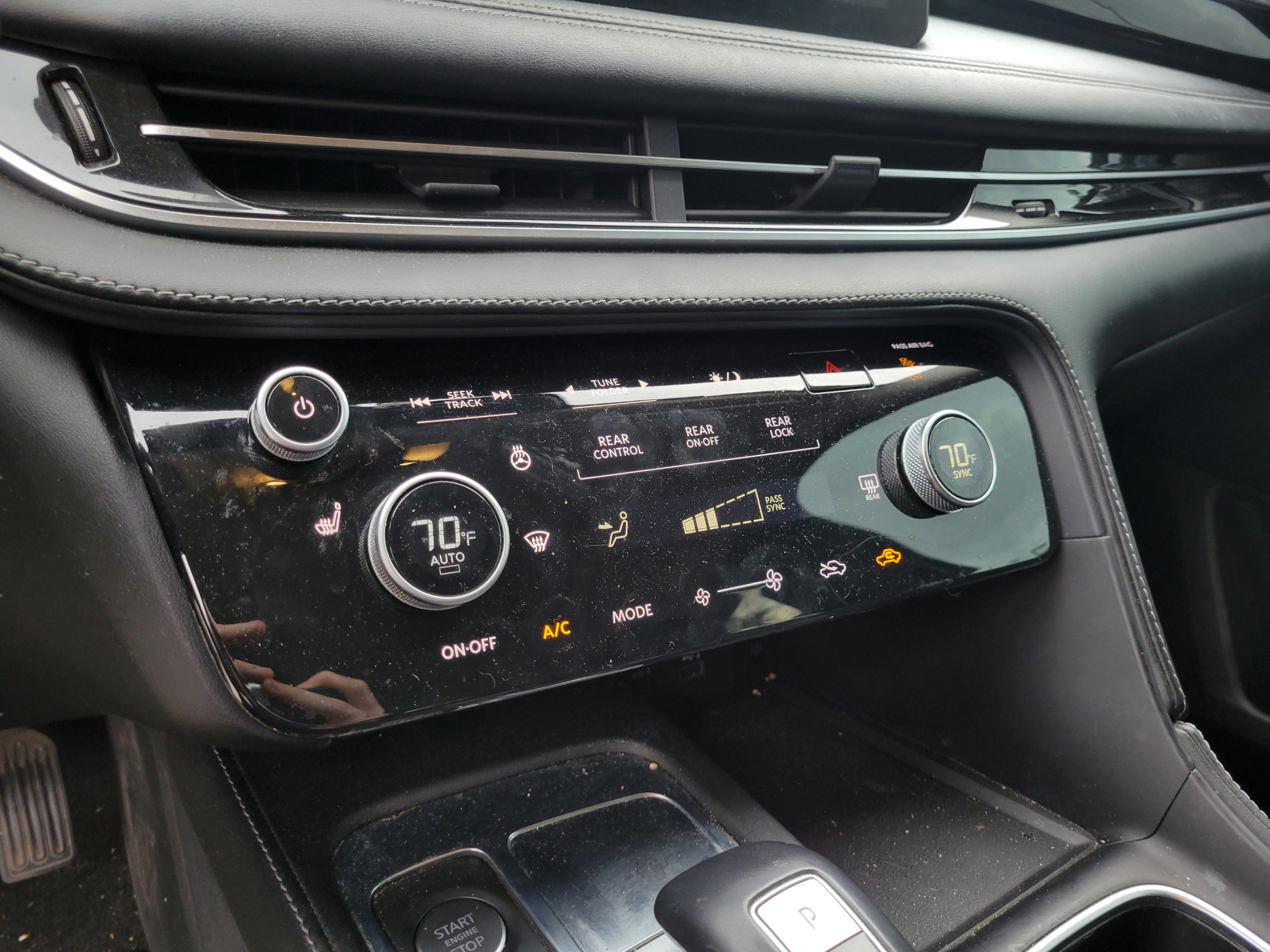 Used 2023 INFINITI QX60 Pure FWD image 17