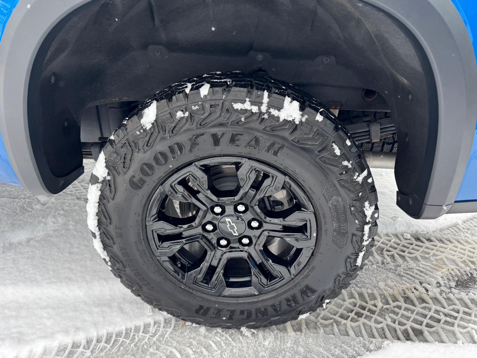 Used 2024 Chevrolet Silverado 1500 ZR2 w/ Technology Package image 15