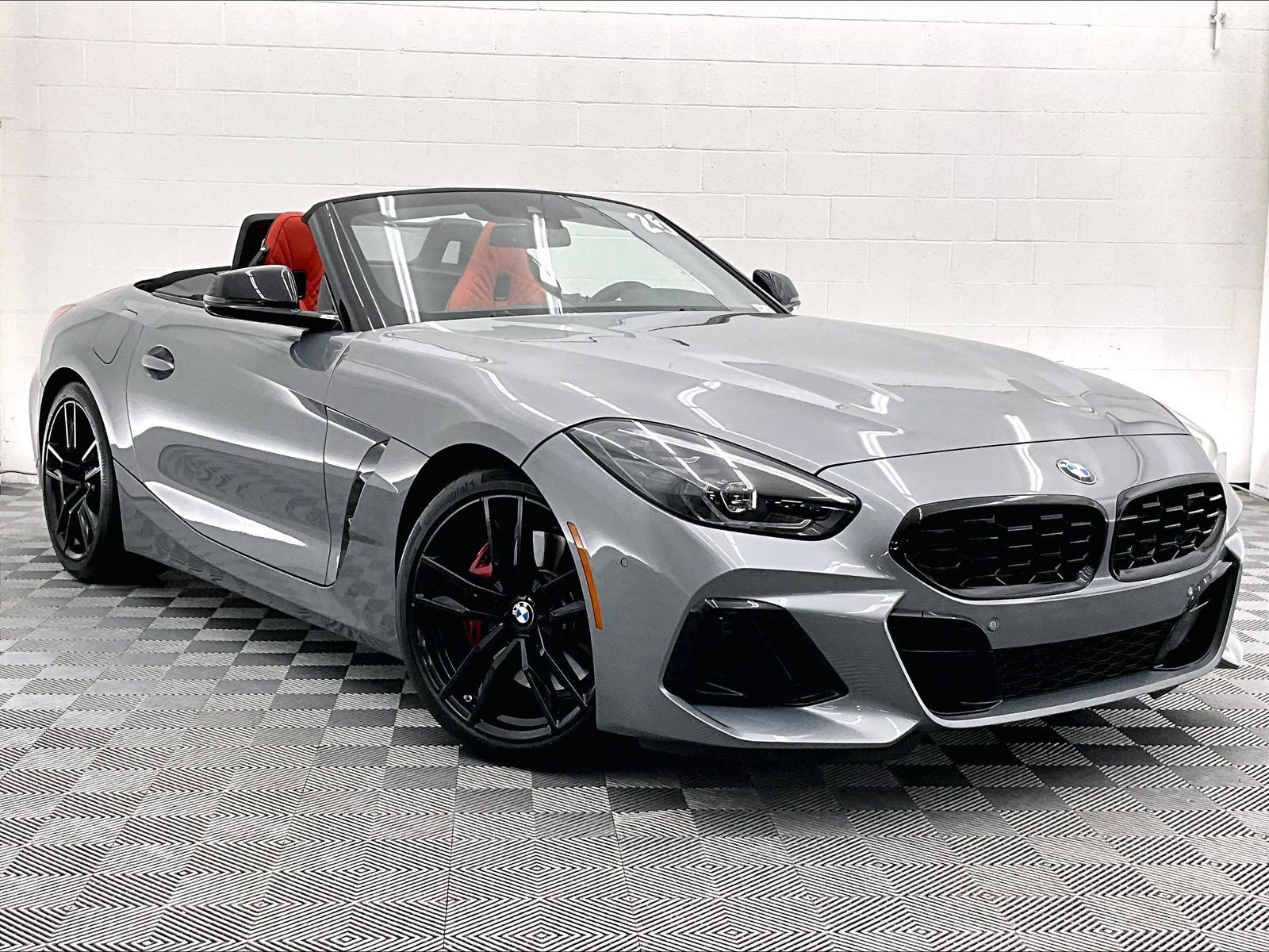 Used 2025 BMW Z4 M40i w/ Premium Package RWD image 34