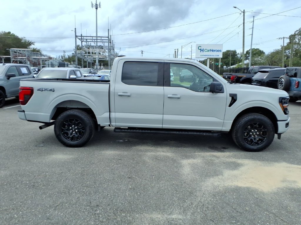 Used 2024 Ford F150 XLT w/ XLT Black Appearance Package AWD/4WD image 8