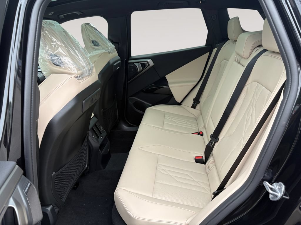 New 2026 BMW X3 xDrive30 AWD/4WD image 13