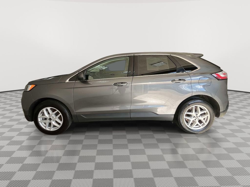 Used 2024 Ford Edge SEL image 6