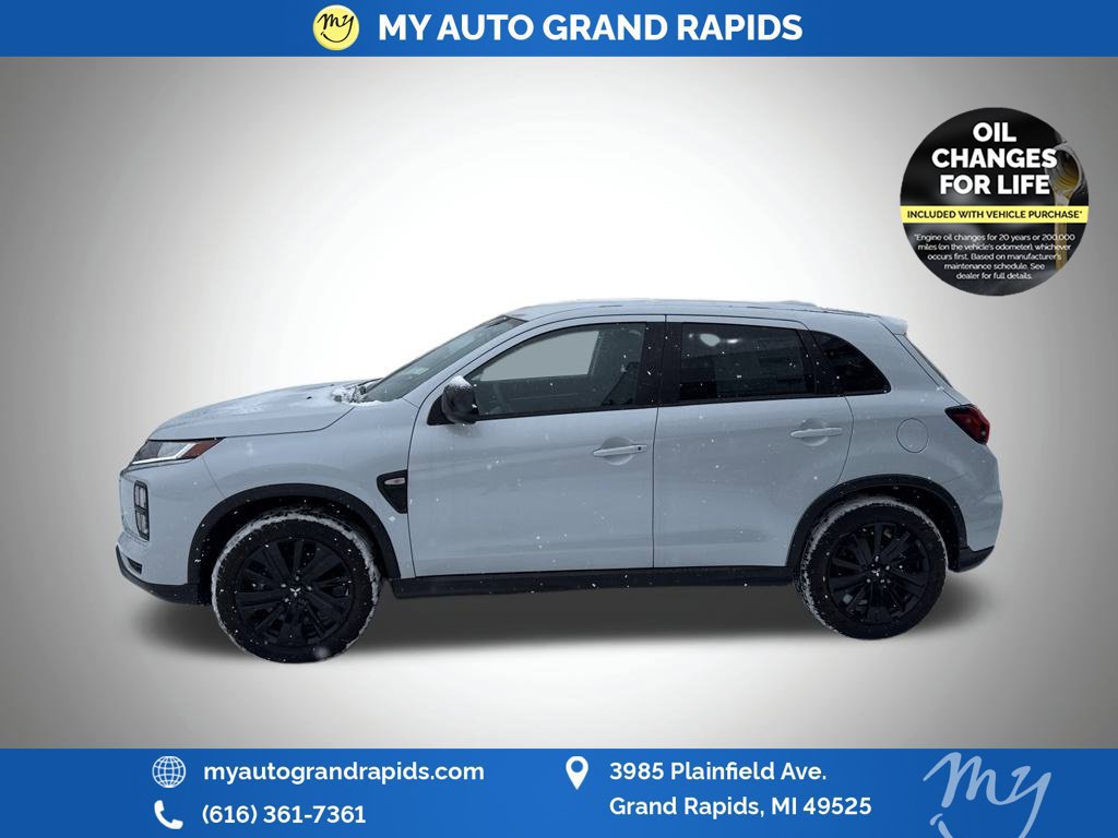 Used 2025 Mitsubishi Outlander Sport LE AWD/4WD image 4
