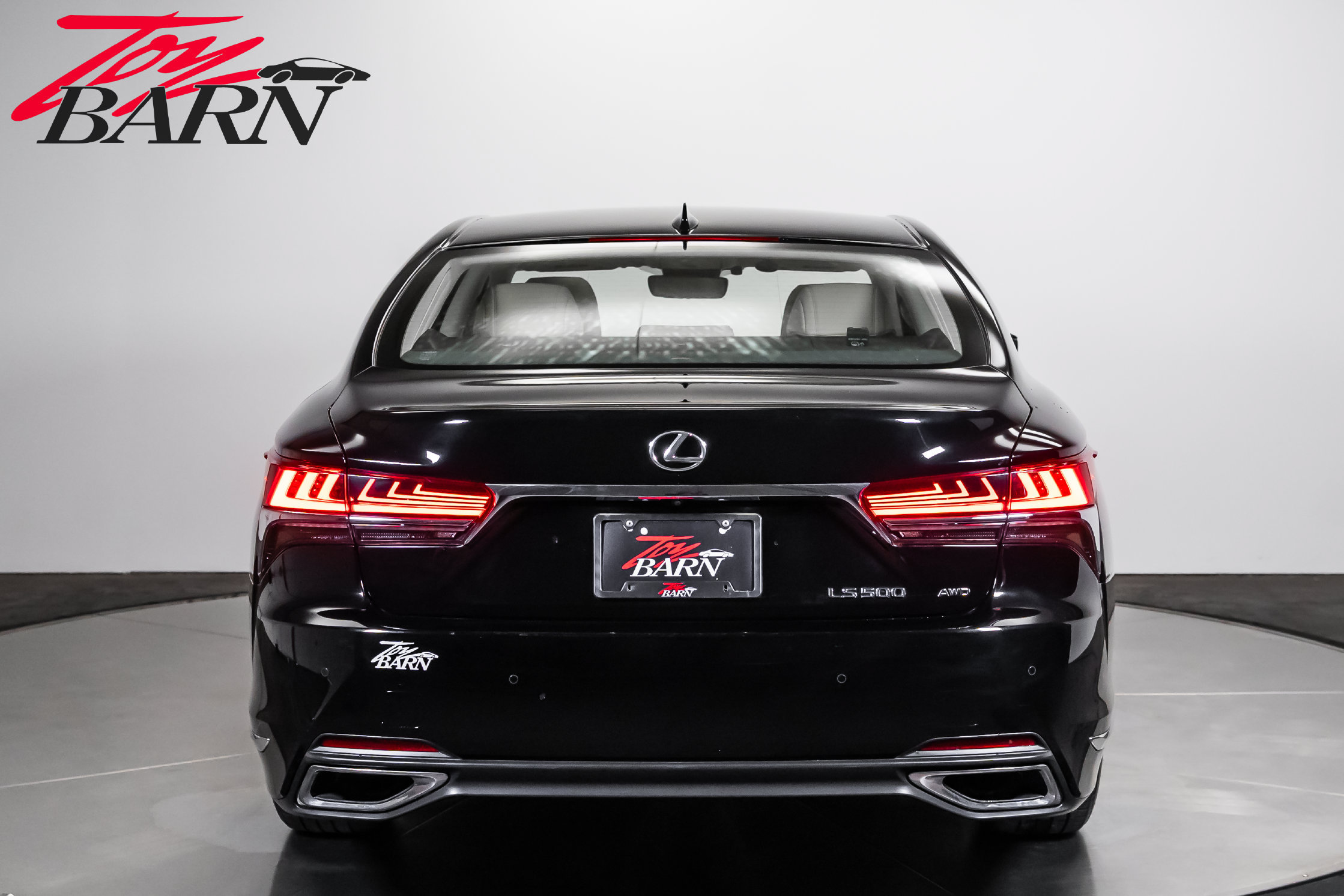 Used 2018 Lexus LS 500 AWD w/ Interior Upgrade Package image 4