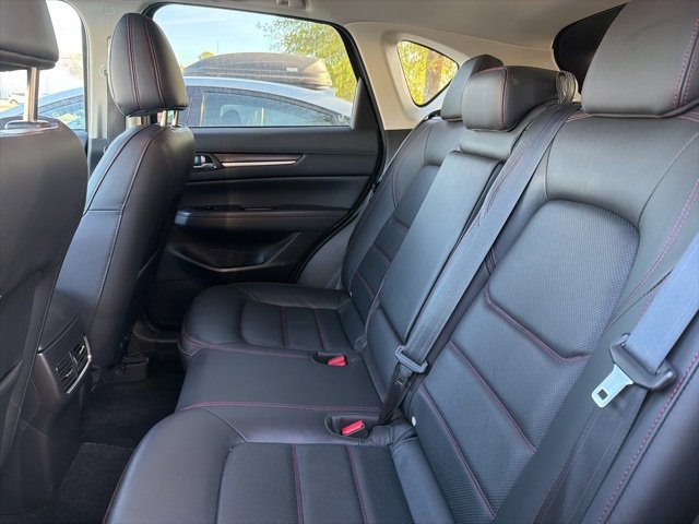 Used 2025 MAZDA CX-5 Carbon Edition image 29