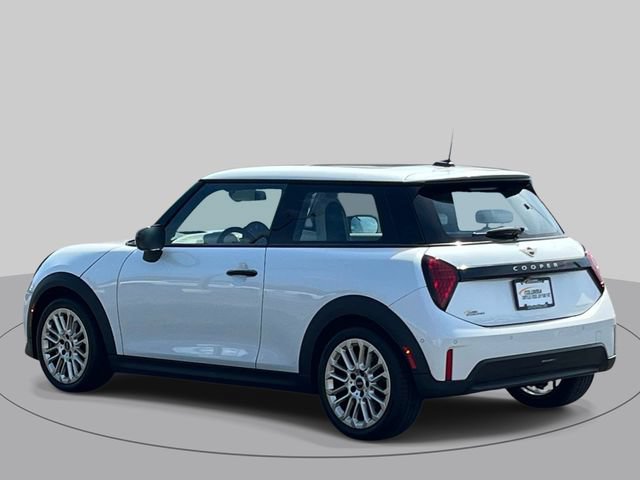Used 2025 MINI Cooper S FWD image 6