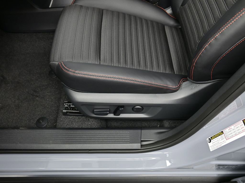 New 2026 Nissan Rogue SV image 15