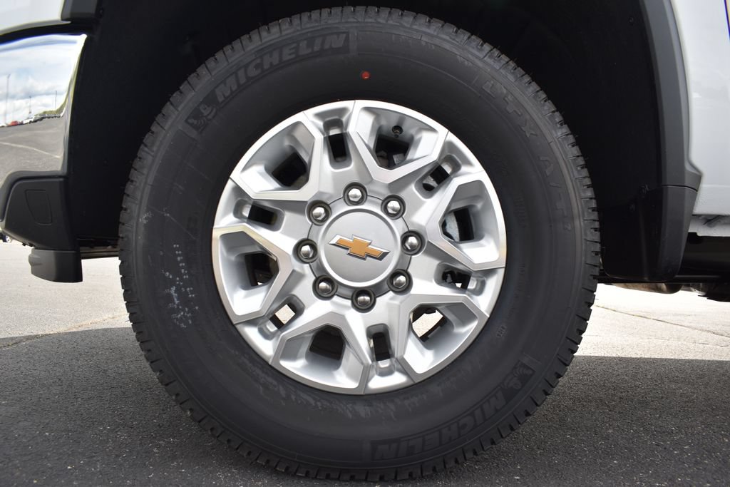 New 2026 Chevrolet Silverado 3500 W/T w/ WT Convenience Package AWD/4WD image 14
