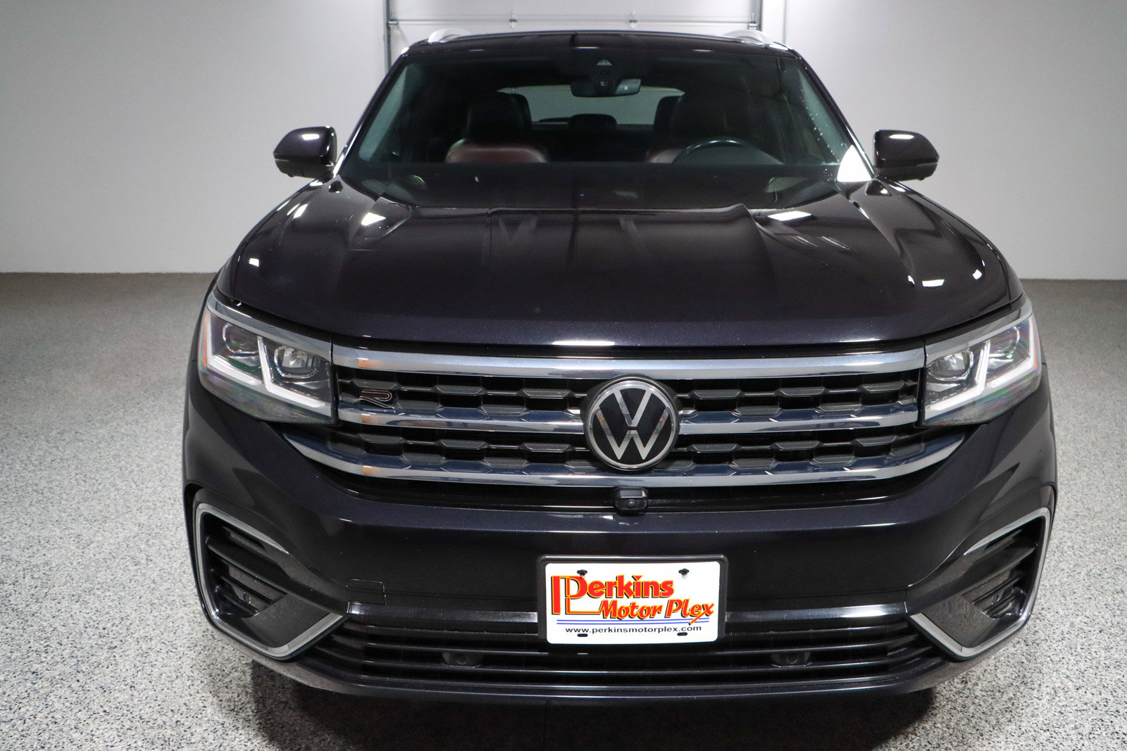 Used 2022 Volkswagen Atlas Cross Sport SEL Premium R-Line image 4