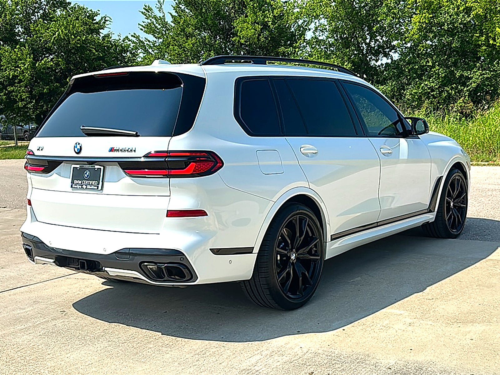 Used 2025 BMW X7 M60i AWD/4WD image 8