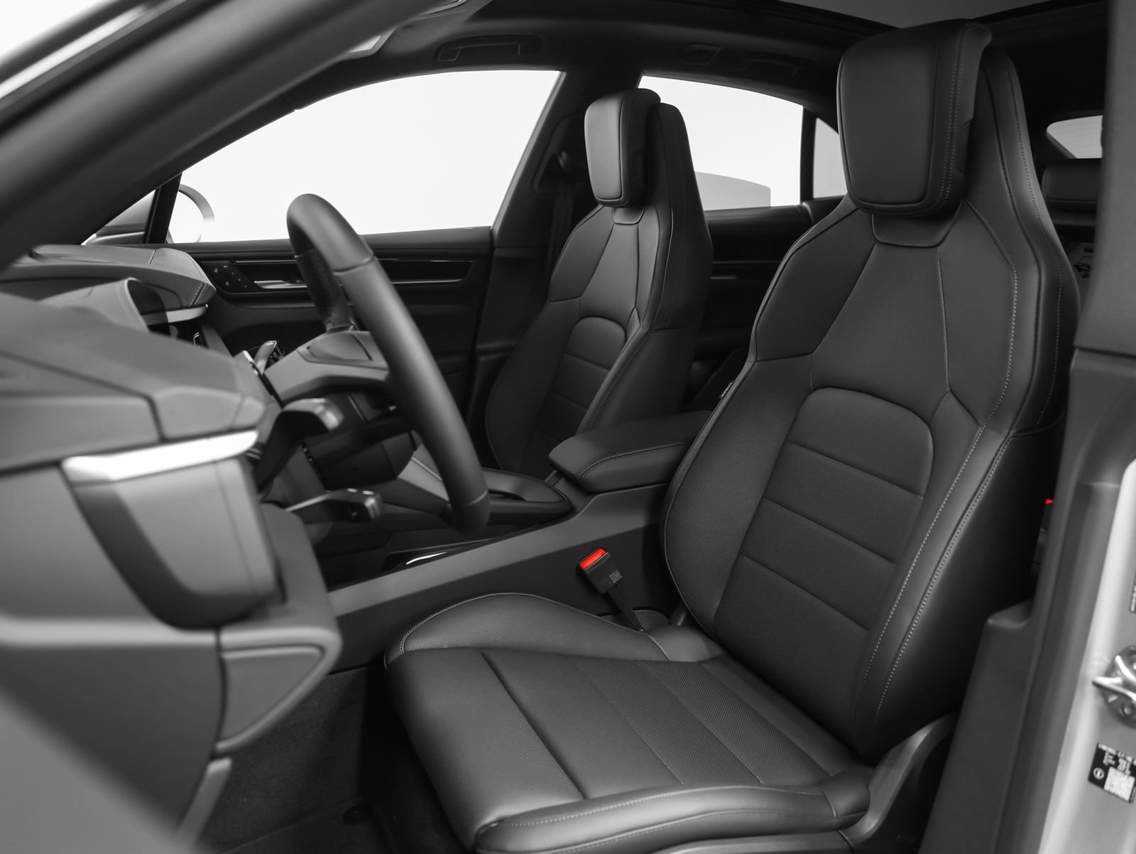 New 2026 Porsche Macan 4 Electric AWD/4WD image 5