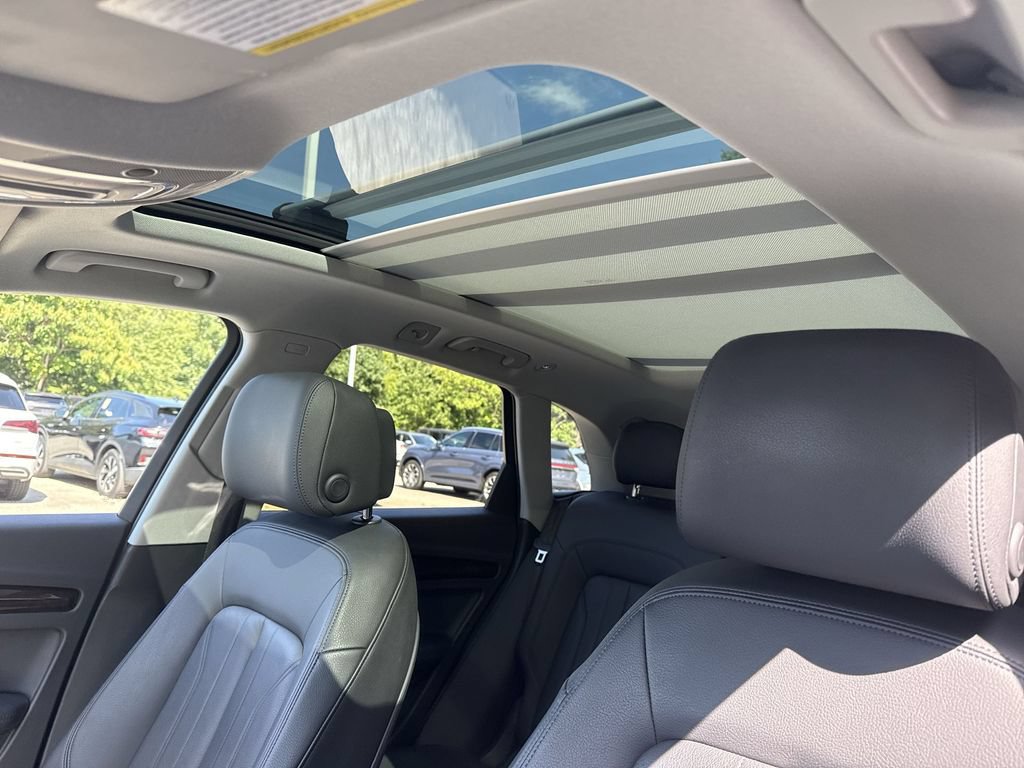 Used 2019 Audi Q5 2.0T Premium Plus w/ Premium Plus Package AWD/4WD image 16