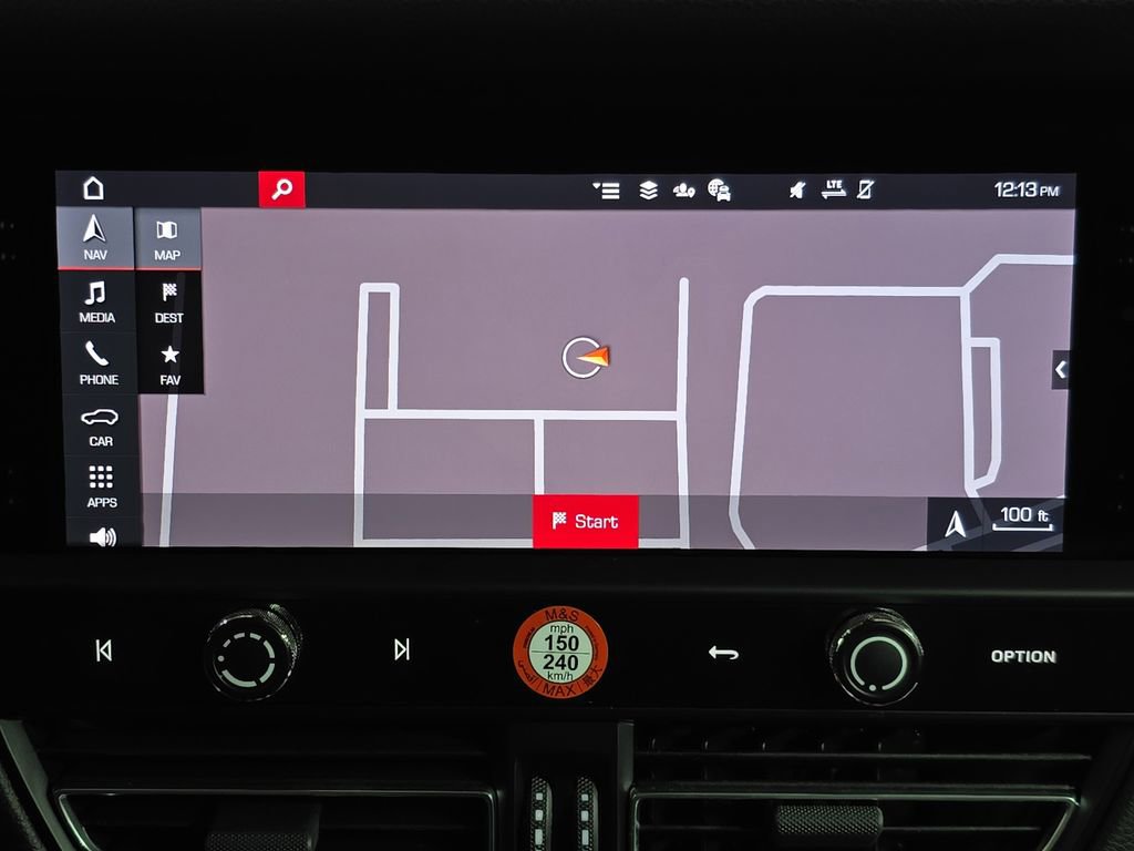 Certified 2025 Porsche Macan image 18