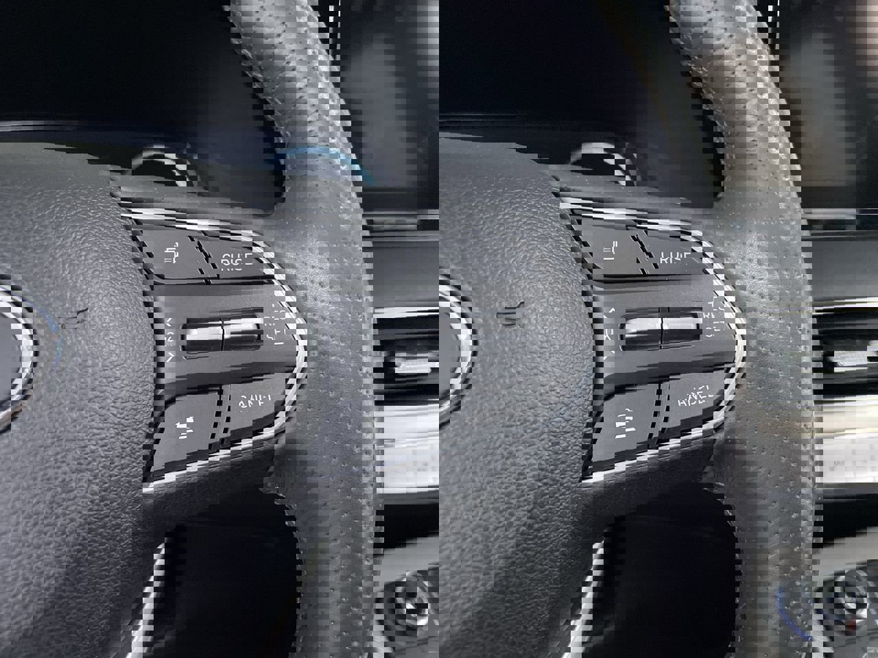 Used 2021 Hyundai Palisade Calligraphy image 31